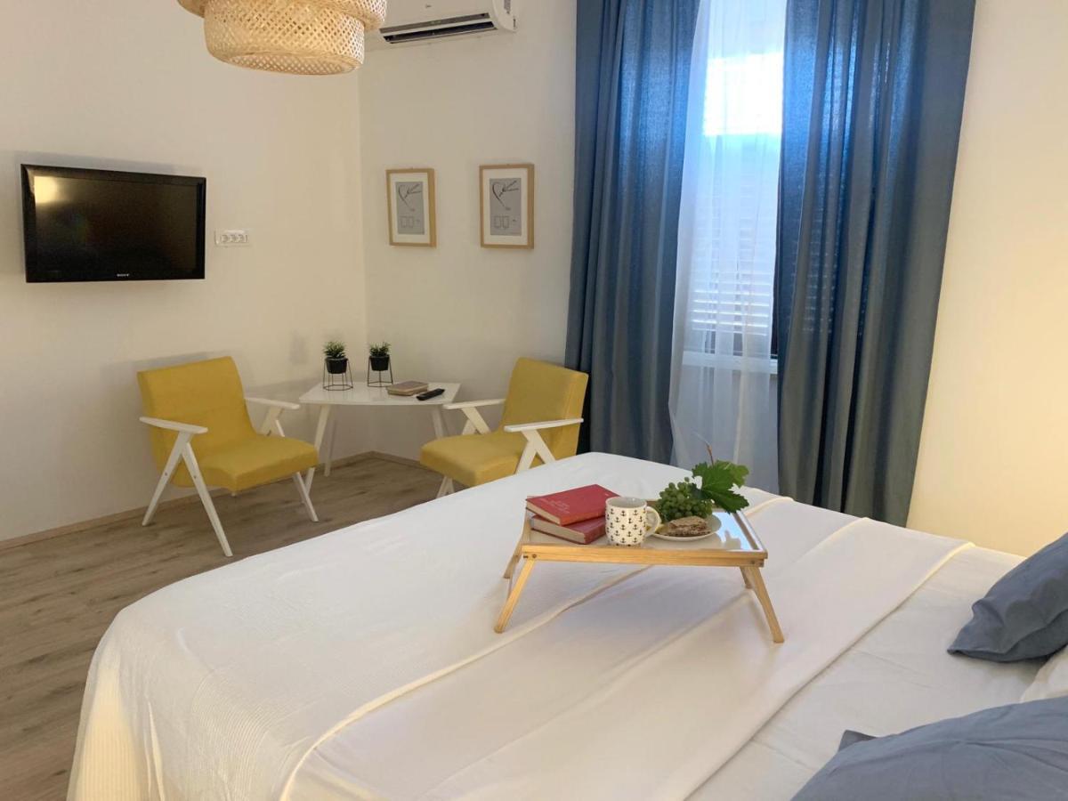 Ra City Garden Suite بولا المظهر الخارجي الصورة