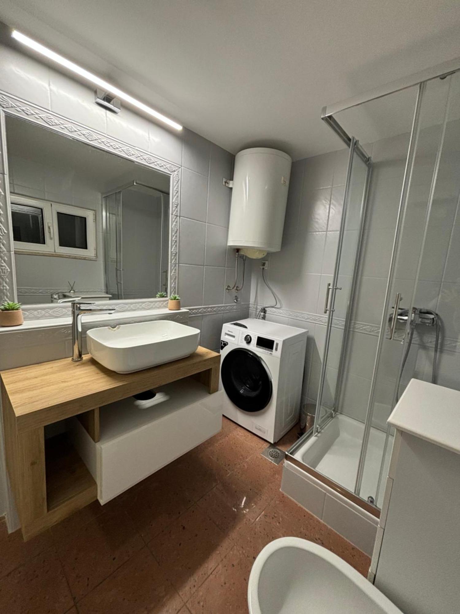 Ra City Garden Suite بولا المظهر الخارجي الصورة